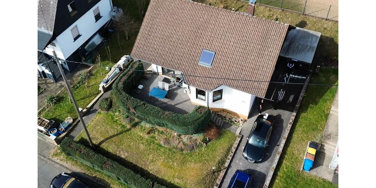Einfamilienhaus Burbach - 339.000&euro; | Angebot:25953423