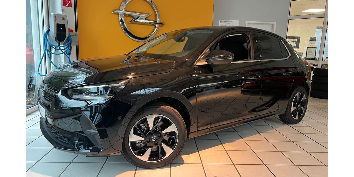 Opel Corsa 15.500 km 22.990 &euro; Olpe 57462