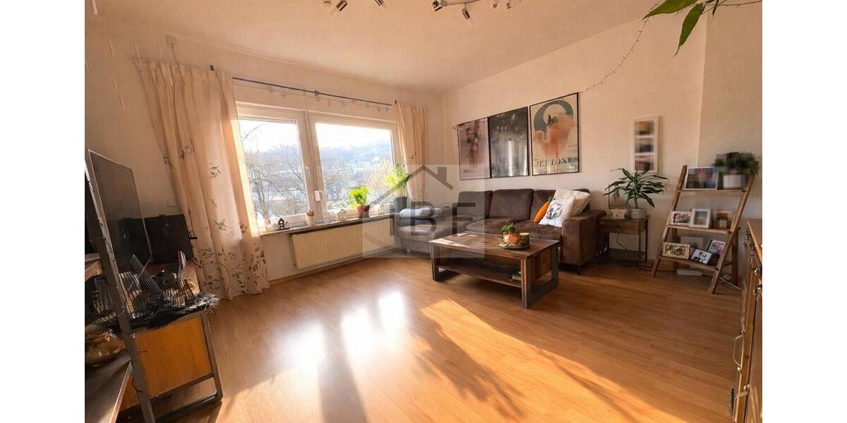 Etagenwohnung Siegen - 3 Zimmer, 82 m&sup2;, 650&euro; | Angebot:25857606