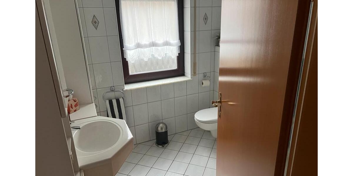 Einfamilienhaus Etzbach - 4 Zimmer, 210 m&sup2;, 420.000&euro; | Angebot:24890367