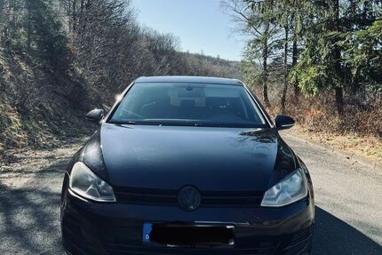VW Golf 143.000 km 6.900 &euro; Burbach 57299