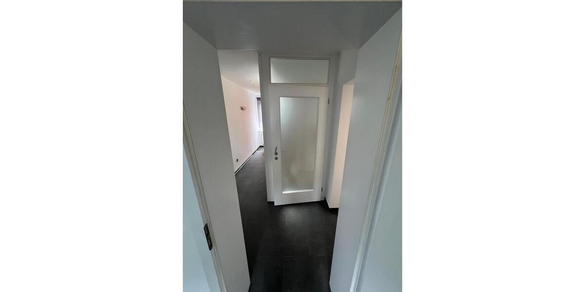 Etagenwohnung Burbach - 3 Zimmer, 95 m&sup2;, 1.100&euro; | Angebot:25867901