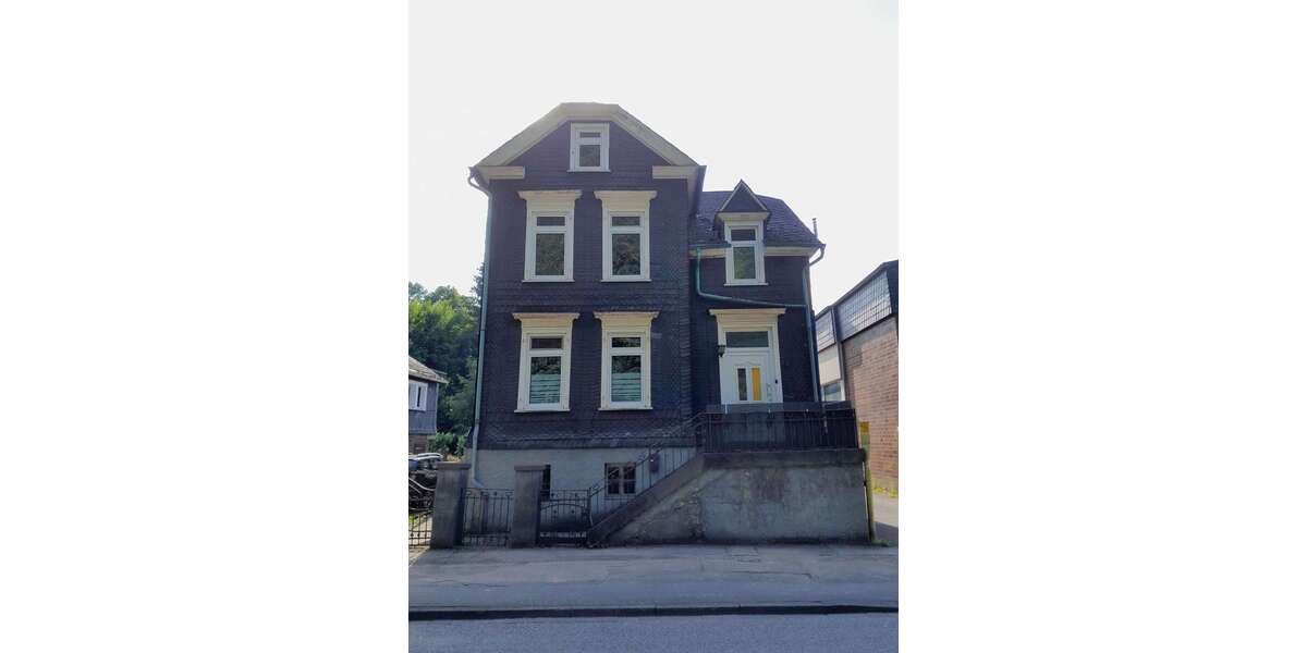 Einfamilienhaus Betzdorf - 10 Zimmer, 220 m&sup2;, 225.000&euro; | Angebot:22421537