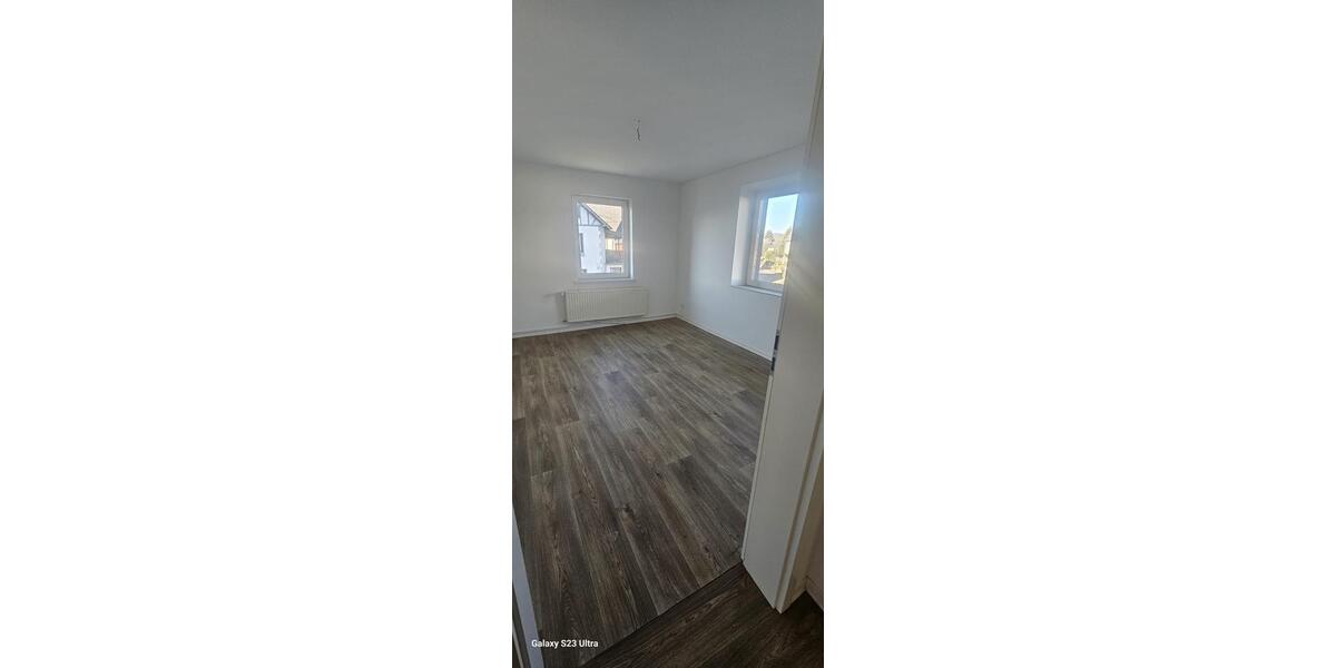 Etagenwohnung Rennerod - 5 Zimmer, 120 m&sup2;, 1.000&euro; | Angebot:24976233