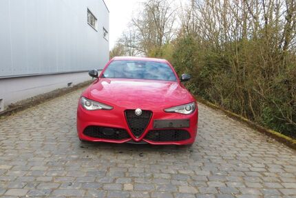 Alfa Romeo Giulia 102.730 km 23.900 &euro; Reichshof-Wildbergerhütte 51580