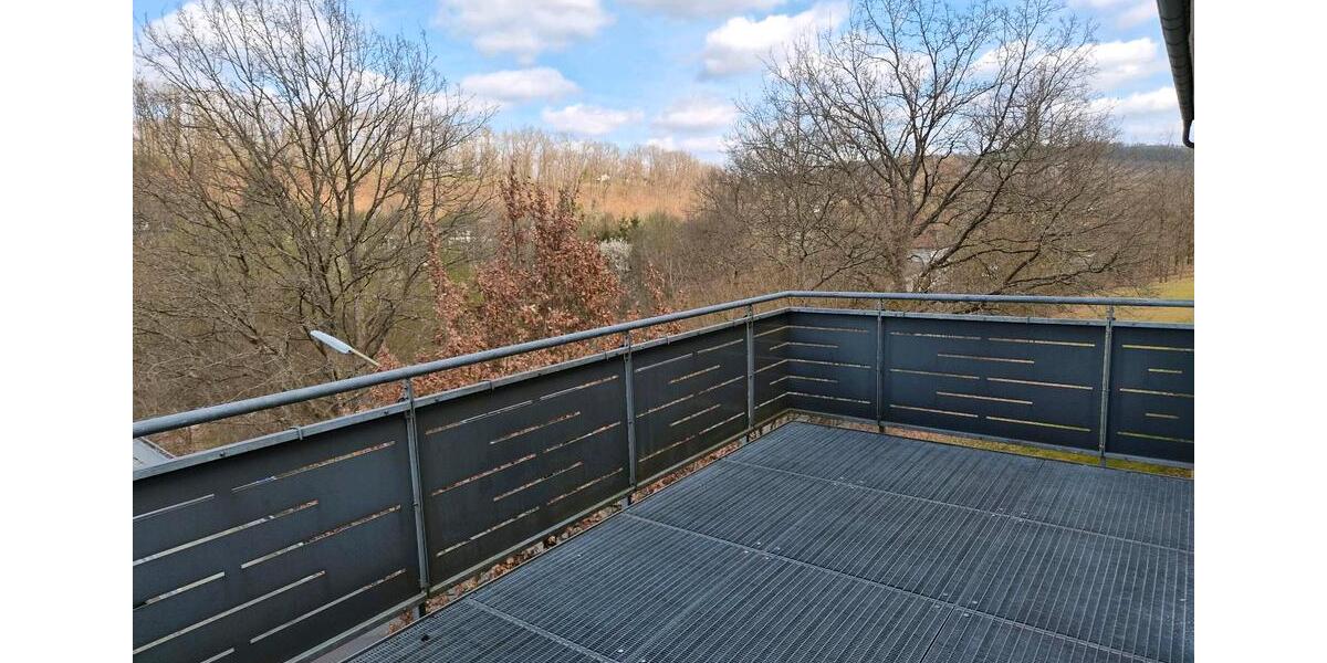 Erdgeschoßwohnung Siegen Dillnhütten - 5 Zimmer, 106 m&sup2;, 700&euro; | Angebot:26048054