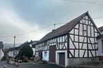 Einfamilienhaus Haiger - 7 Zimmer, 140 m&sup2;, 155.000&euro; | Angebot:26762769