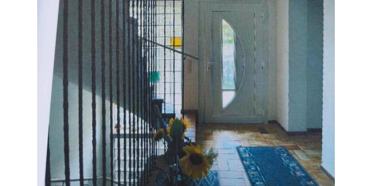 Einfamilienhaus Burbach - 9 Zimmer, 180 m&sup2;, 360.000&euro; | Angebot:26766273