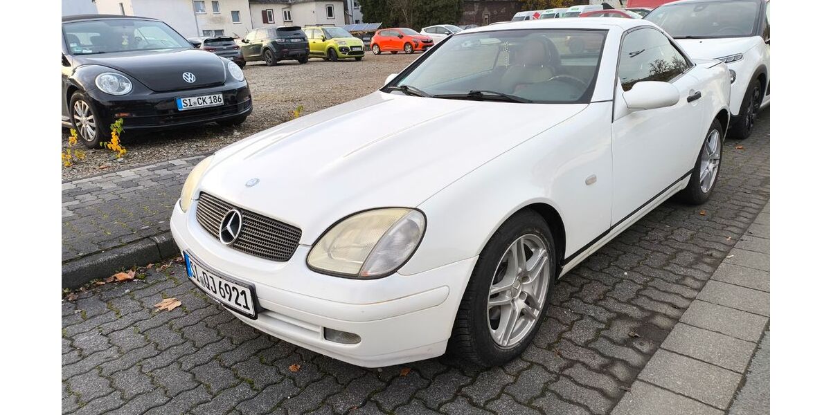 Mercedes-Benz SLK 200 204.000 km 2.950 &euro; siegen 57074
