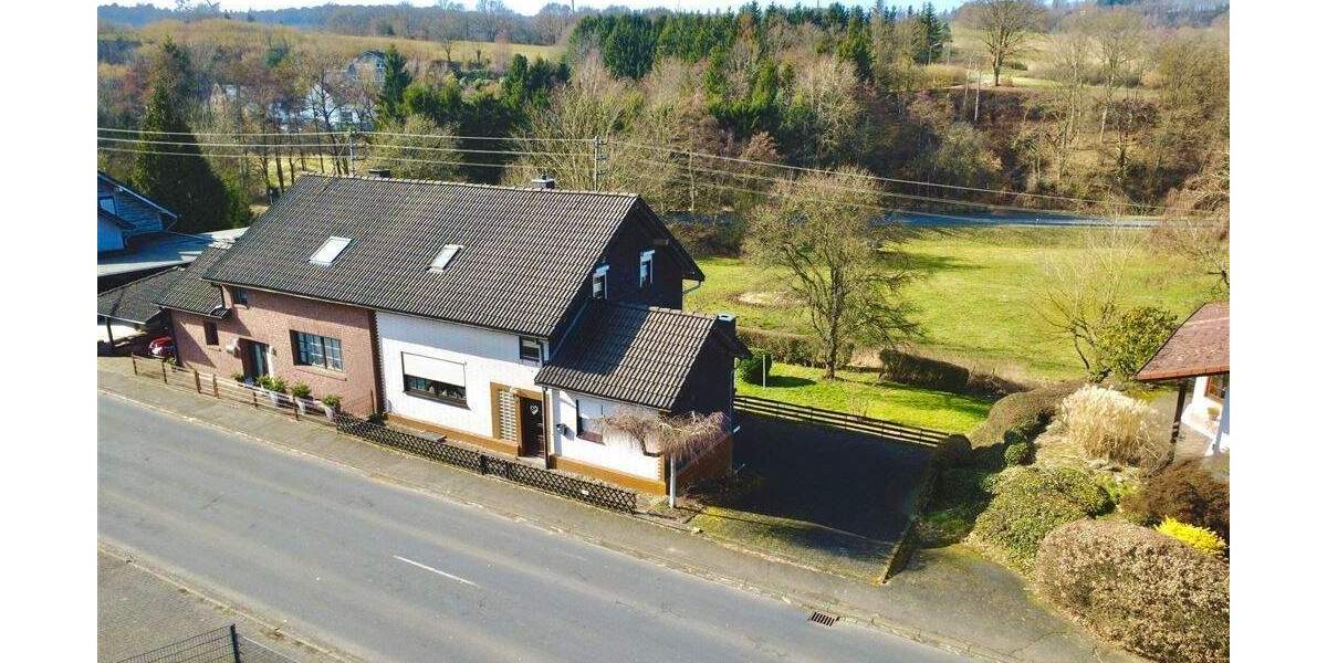 Doppelhaushälfte Steinebach - 6 Zimmer, 120 m&sup2;, 129.500&euro; | Angebot:25740456