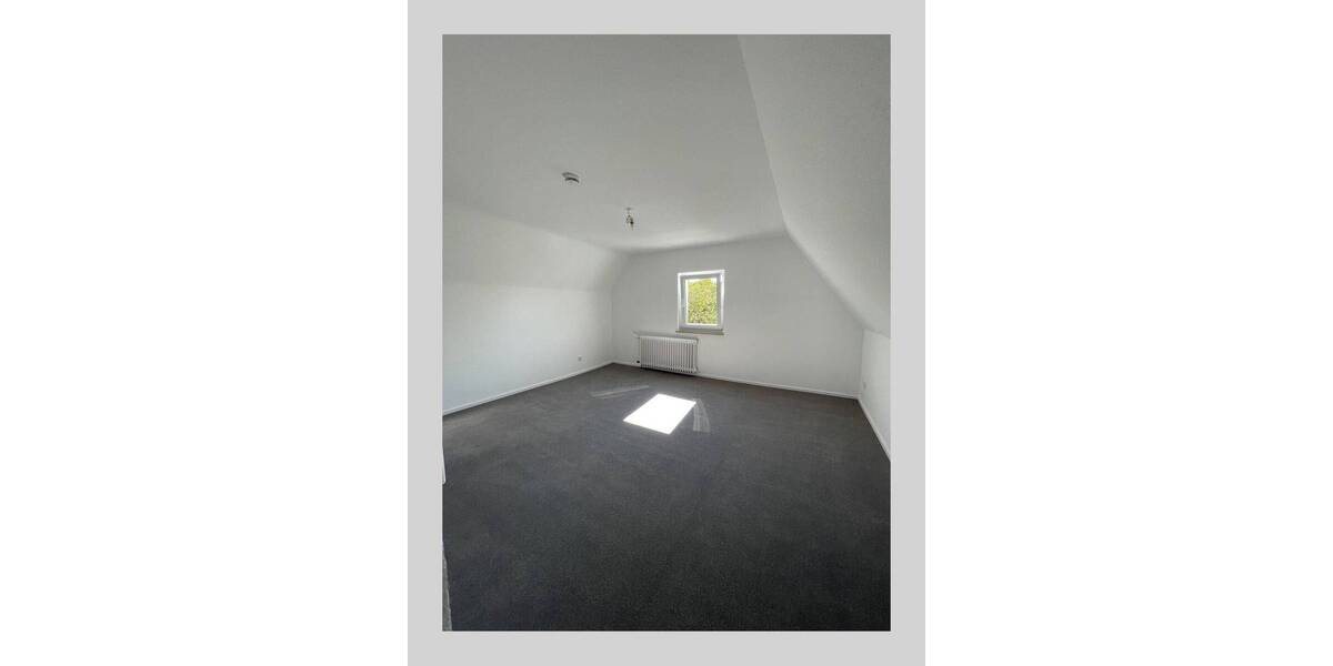 Etagenwohnung Olpe - 4 Zimmer, 110 m&sup2;, 1.250&euro; | Angebot:26686982