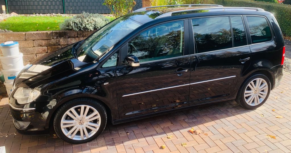 VW Touran 175.000 km 5.500 &euro; Scheuerfeld 57584