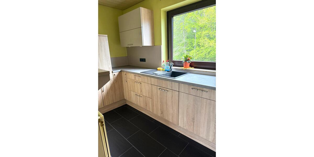 Etagenwohnung Netphen - 3 Zimmer, 90 m&sup2;, 230.000&euro; | Angebot:26493613