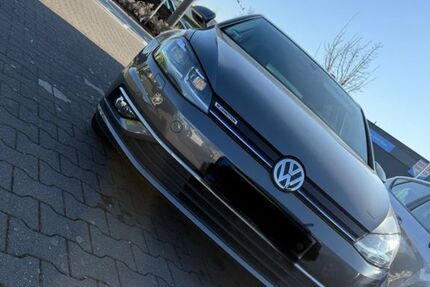 VW Golf 73.000 km 20.500 &euro; Hilchenbach 57271