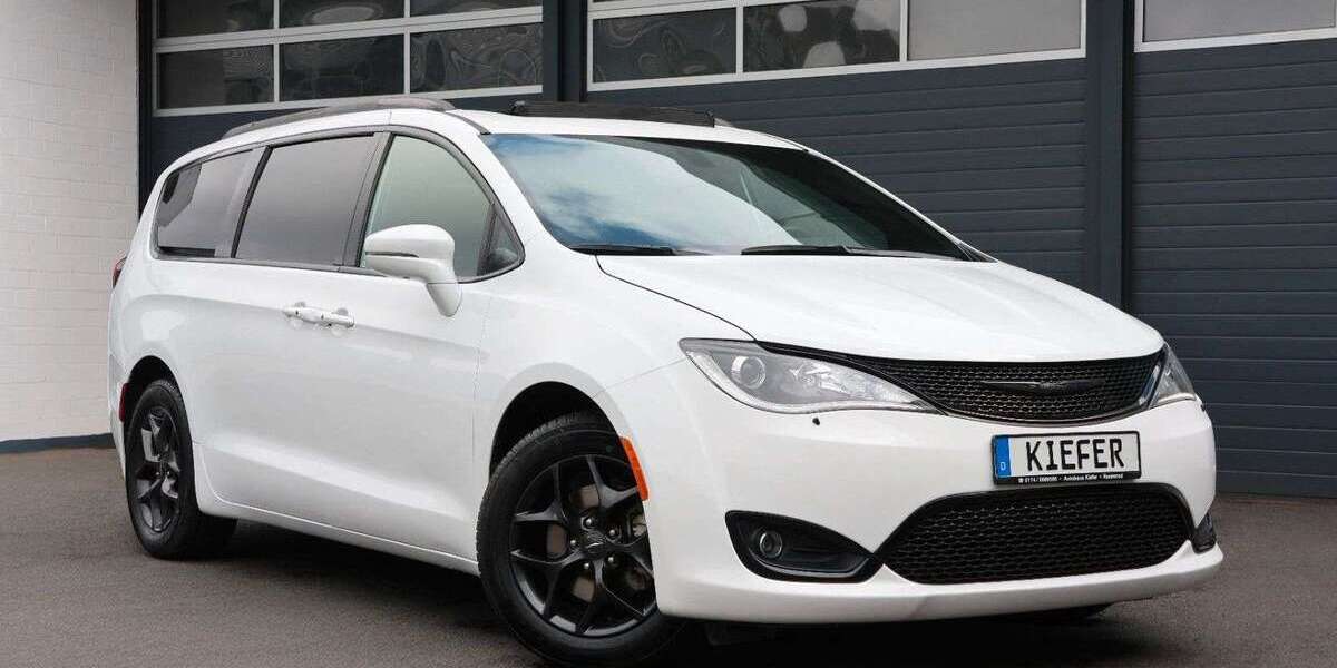 Chrysler Pacifica 120.000 km 23.950 &euro; Rennerod 56744