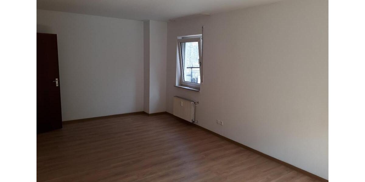 Etagenwohnung Siegen - 2 Zimmer, 59 m&sup2;, 520&euro; | Angebot:25324962