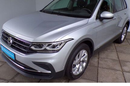 VW Tiguan 37.275 km 31.970 &euro; Lennestadt 57368