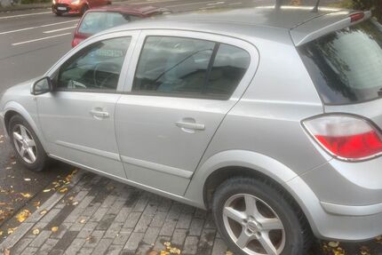 Opel Astra 221.500 km 1.200 &euro; Netphen 57250