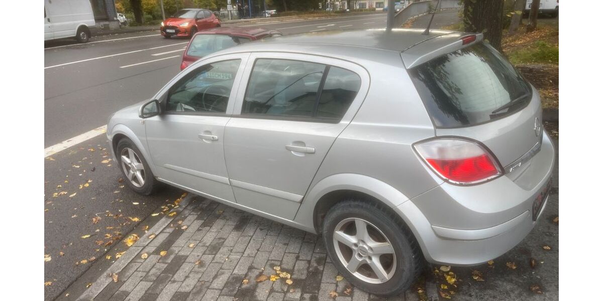 Opel Astra 221.500 km 1.200 &euro; Netphen 57250