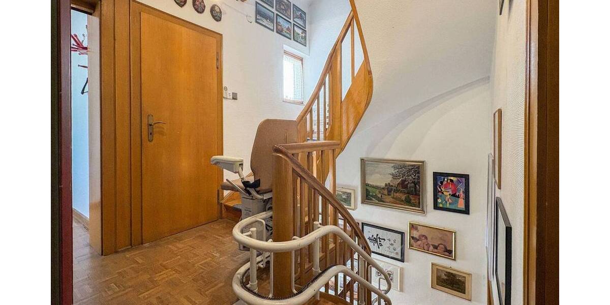 Mehrfamilienhaus, Wohnhaus Betzdorf - 9 Zimmer, 280 m&sup2;, 298.900&euro; | Angebot:25691886