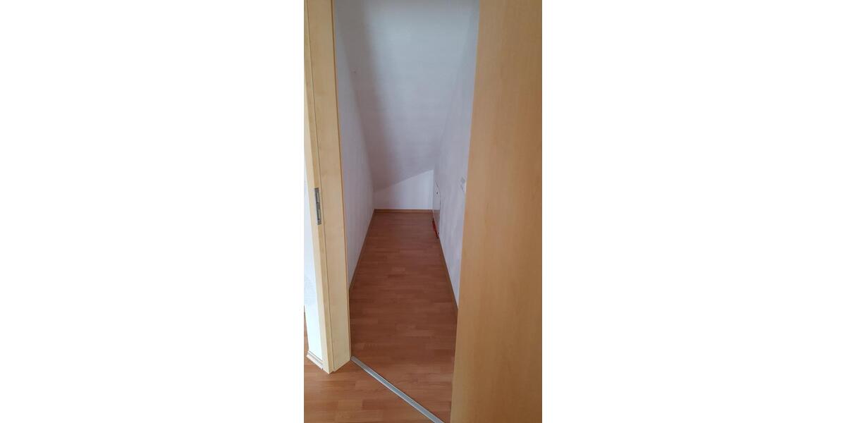 Erdgeschoßwohnung Hellenhahn-Schellenberg Schellenberg - 4 Zimmer, 120 m&sup2;, 850&euro; | Angebot:25483164