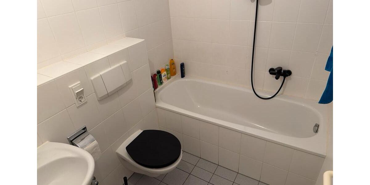 Etagenwohnung Siegen - 3 Zimmer, 81 m&sup2;, 725&euro; | Angebot:25635955