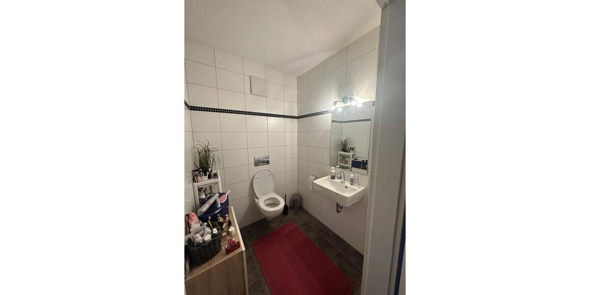 Hochparterre Siegen Dillnhütten - 3 Zimmer, 92 m&sup2;, 960&euro; | Angebot:25841783