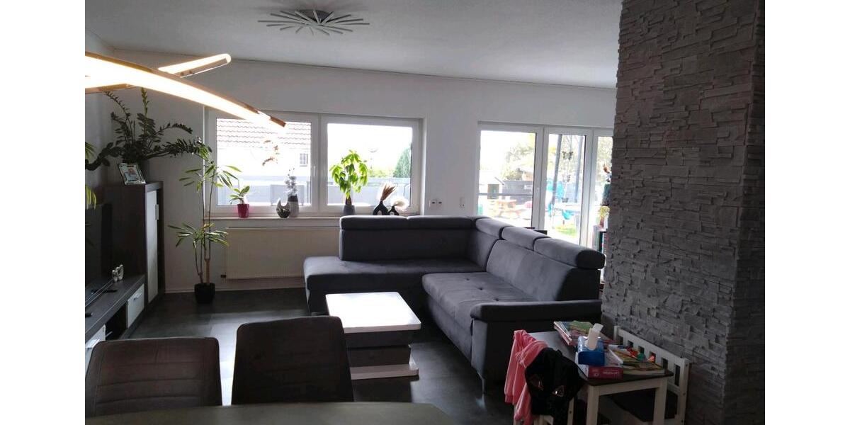 Reihenhaus Hachenburg - 4 Zimmer, 128 m&sup2;, 1.280&euro; | Angebot:26135760