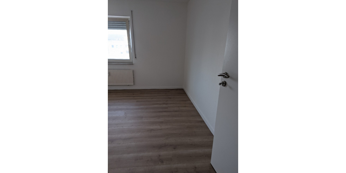 Etagenwohnung Netphen - 2 Zimmer, 67 m&sup2;, 600&euro; | Angebot:23899690