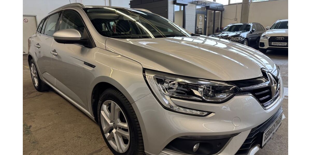 Renault Megane 58.000 km 14.950 &euro; Drolshagen 57489