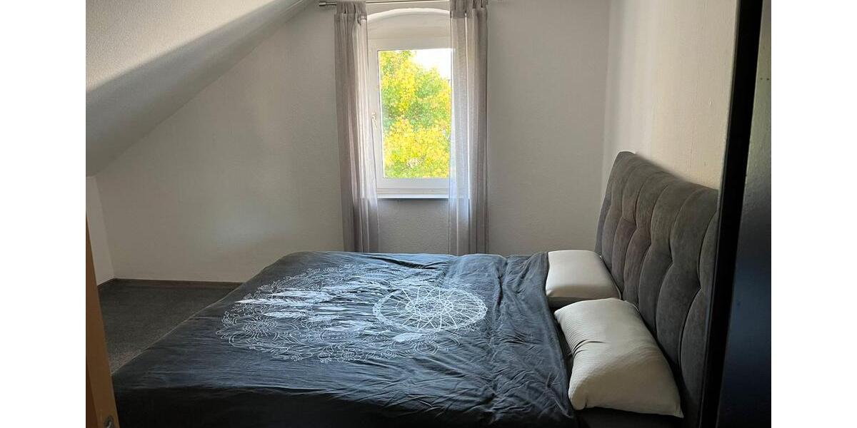 Etagenwohnung Kirchen (Sieg) - 4 Zimmer, 125 m&sup2;, 730&euro; | Angebot:26665522