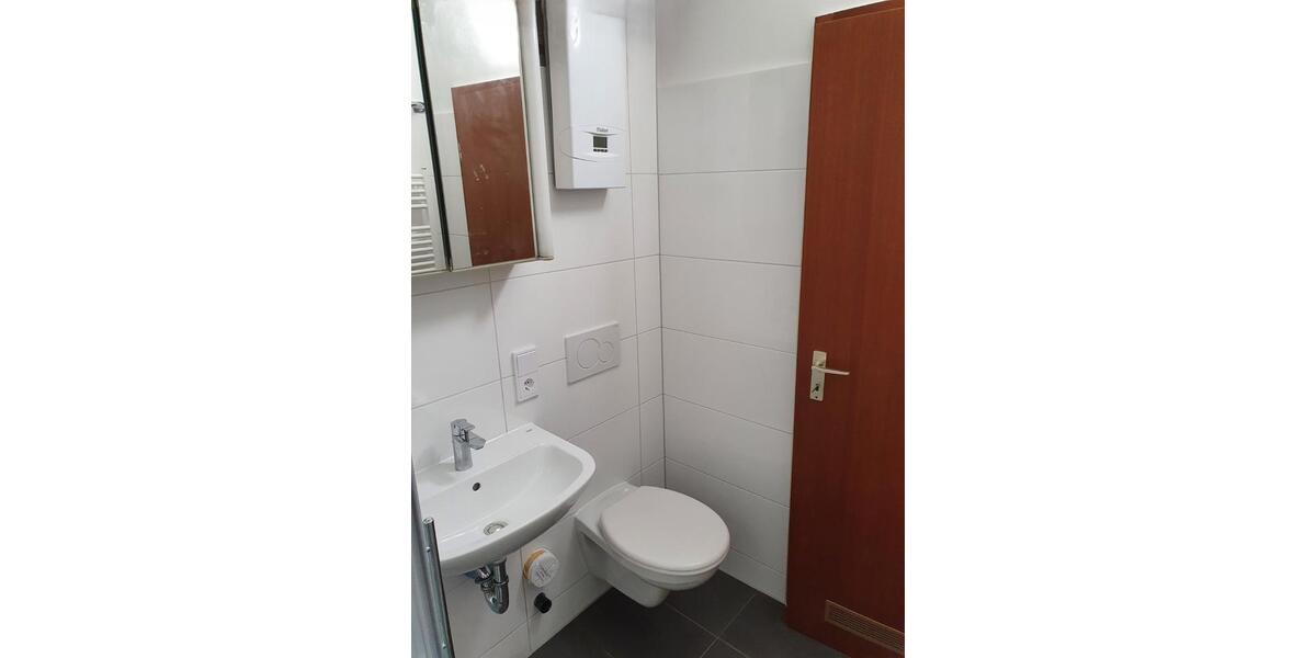 Etagenwohnung Siegen - 2 Zimmer, 73 m&sup2;, 675&euro; | Angebot:25992987