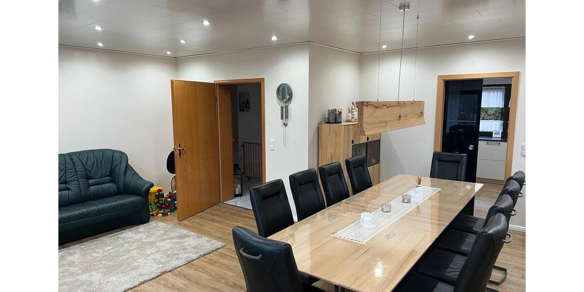 Einfamilienhaus Etzbach - 4 Zimmer, 210 m&sup2;, 420.000&euro; | Angebot:24890367