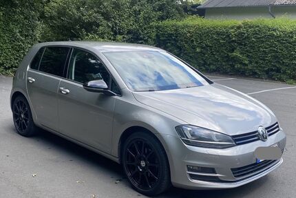 VW Golf 74.000 km 11.499 &euro; Hachenburg 57627