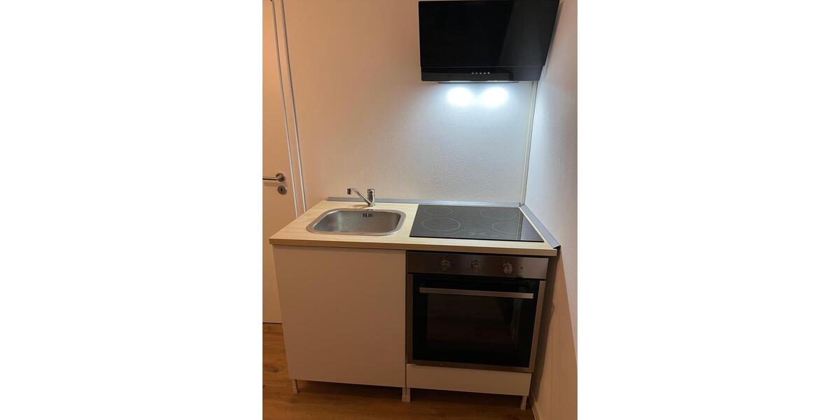 Dachgeschoßwohnung Siegen Weidenau - 1 Zimmer, 20 m&sup2;, 450&euro; | Angebot:25353874