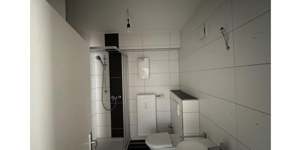 Etagenwohnung Siegen - 3 Zimmer, 71 m&sup2;, 639&euro; | Angebot:25102165